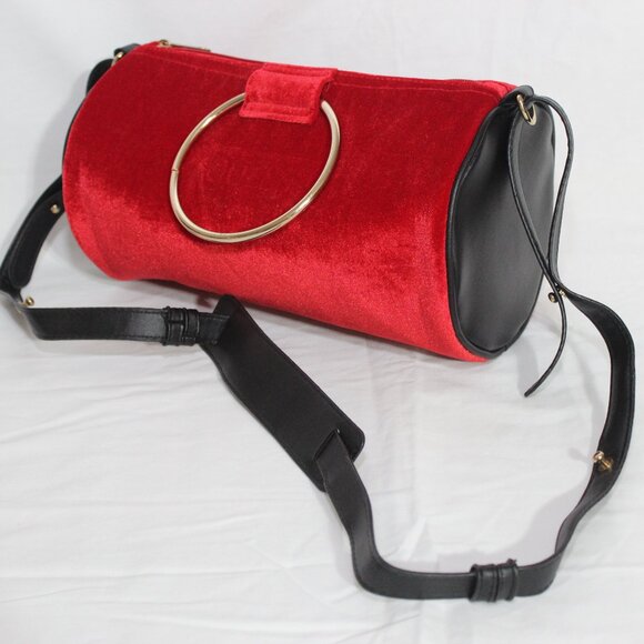 Guess purse duffle red bag - Picture 1 of 5
